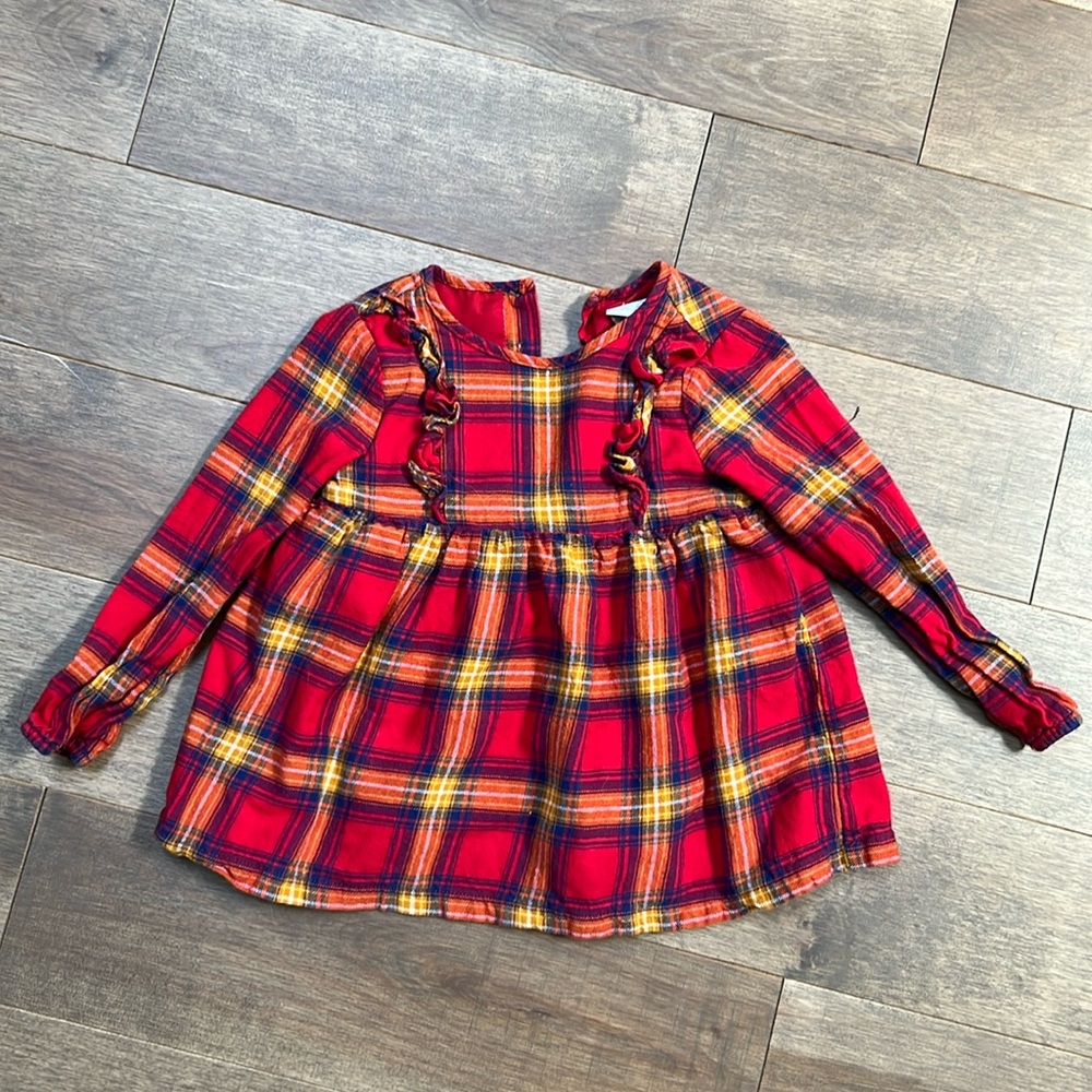 Ruffle front top